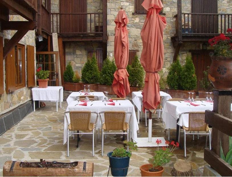 El Bouquet Hotel Pla de l'Ermita Bagian luar foto